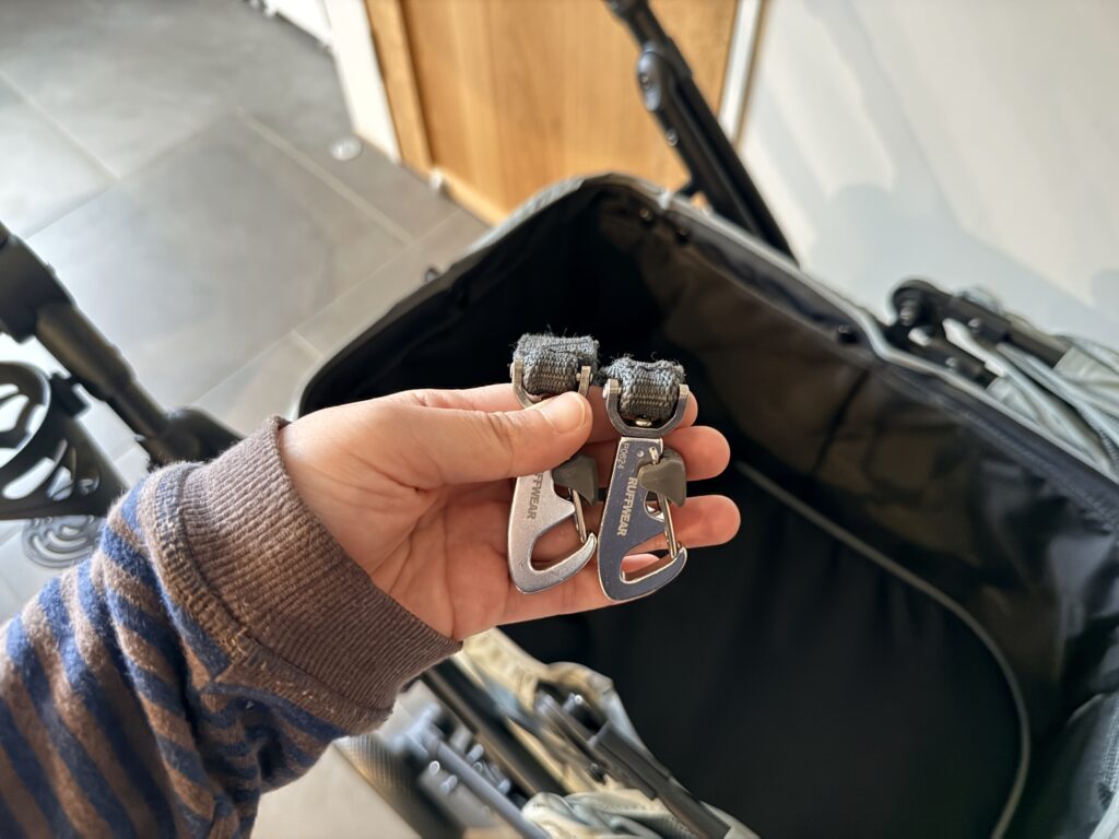 RUFFWEARのダブルリード。ロックの様子